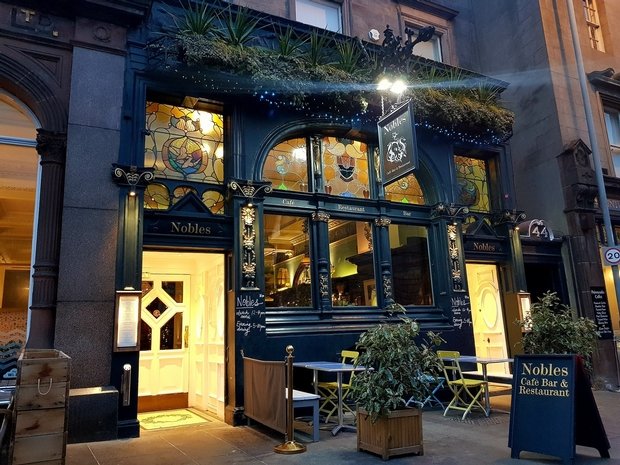 Nobles Café, Bar & Restaurant