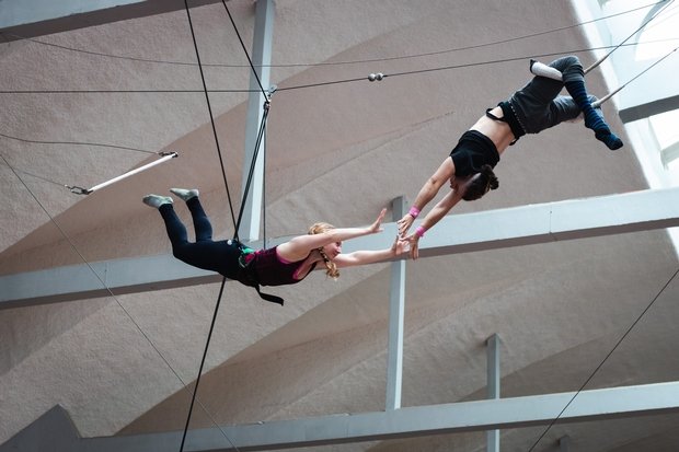 flying-trapeze-classes-data-thistle