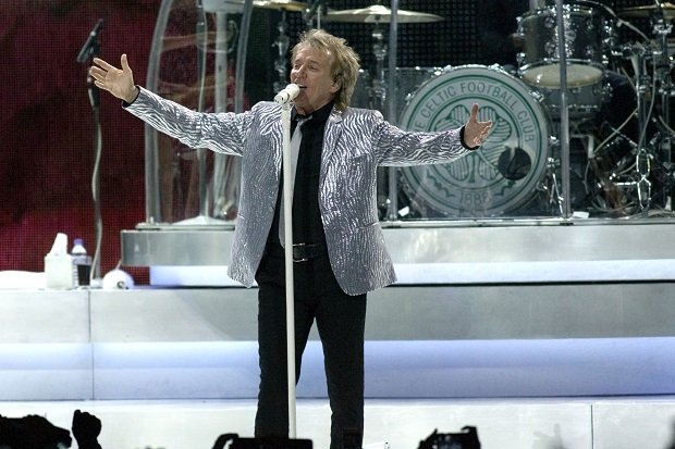 Rod Stewart to perform four extra shows as part of of 2019 tour, presale tickets on sale now