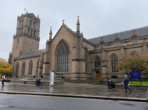 St Marys Church Nethergate Dundee