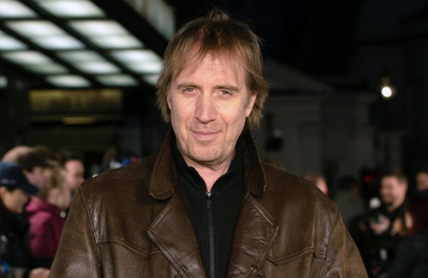 Next photo of Rhys Ifans