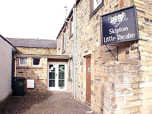 Skipton Little Theatre Exterior 640x480 LST430373 