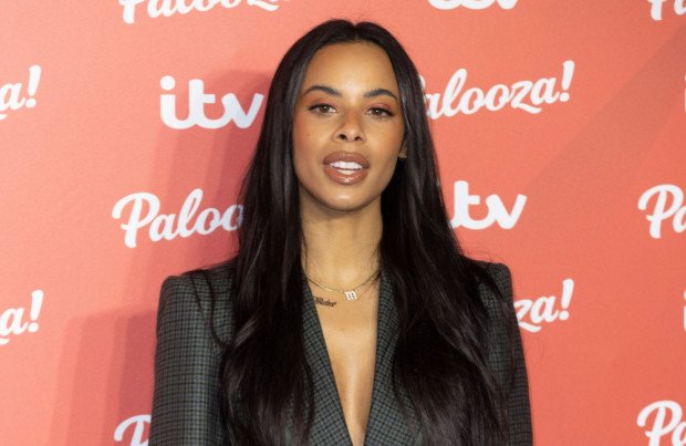 Rochelle Humes Lets Slip I M A Celebrity Secret Amid Husband Marvin   AW1hZ2VzMS8yMDIxLzEyLzA4LzE2Mzg5NzI3ODVjcm9wcGVkMjI4MngxNDgzLmpwZyY2MjAmNDAz 