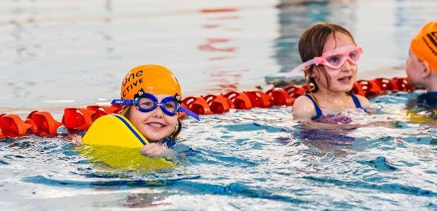 Hucknall Leisure Centre (Linby Road, Hucknall)