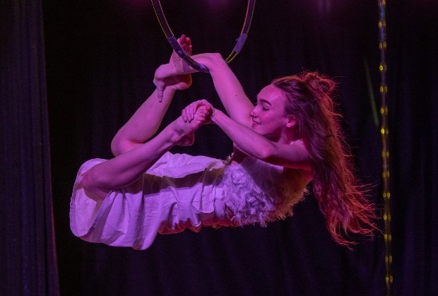 The Easter Edge: 4-day aerial, acrobatic and flow arts training festival