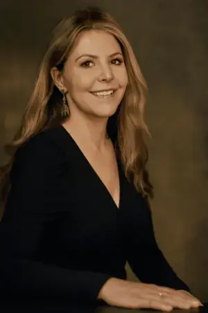 Lecture: the Secret Language of Jewellery in Art With Stella Grace Lyons