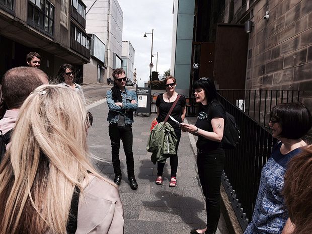 music walking tour glasgow